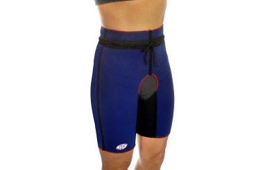Ideale Passform der TSM Reha-Hose Pro mit offenem Schritt durch die zwei Superflex-Zonen