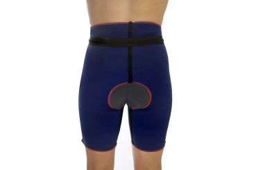 Ansicht der TSM Reh-Hose  mit offenem Schritt von hinten