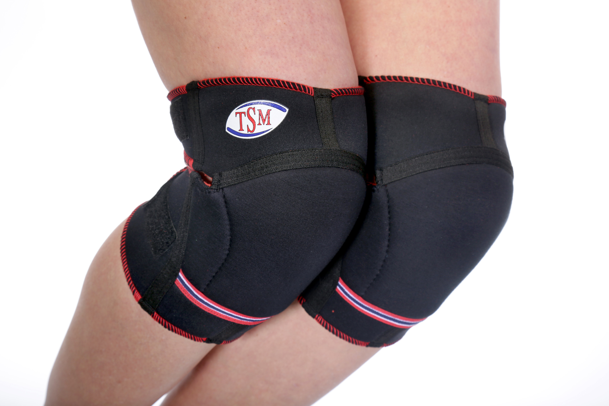2251_tsm_knieschuetzer_kids_aktiv_schwarz_knieschoner_knieprotektoren_neopren_schutz_knie_kinder_volleyball_handball.jpg